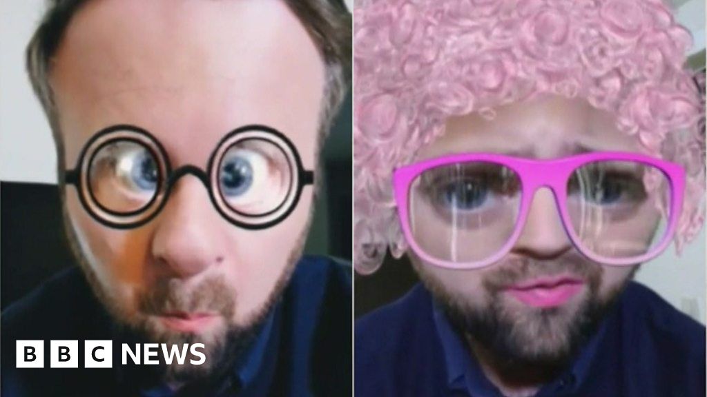 Snapchat Is It Really Worth 25bn Bbc News 