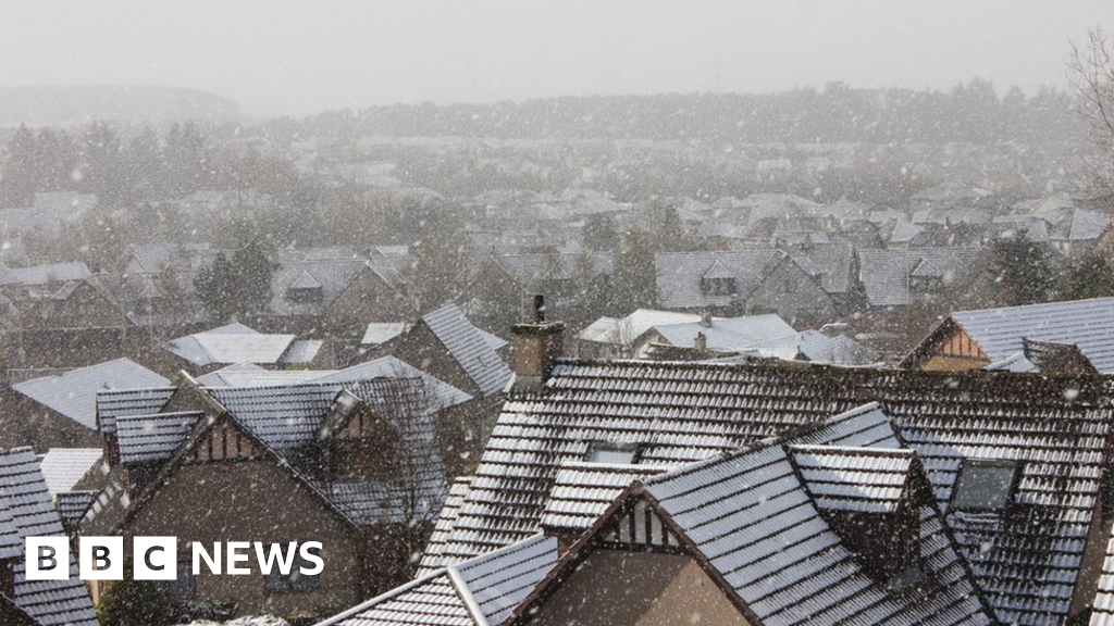 April showers bring snow flurries to Scotland BBC News