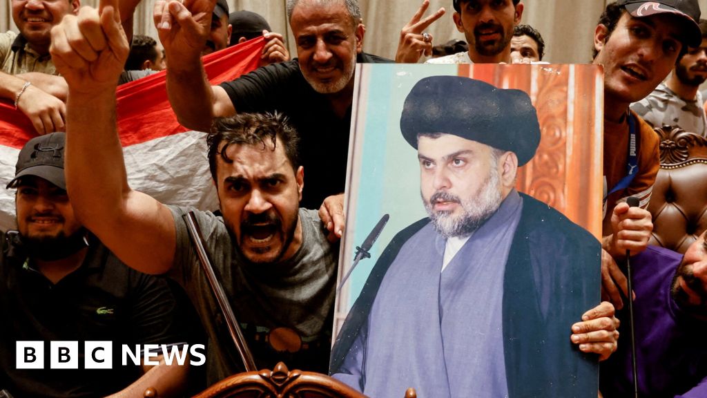 Moqtada al-Sadr, dominant Iraqi political leader, retires from politics