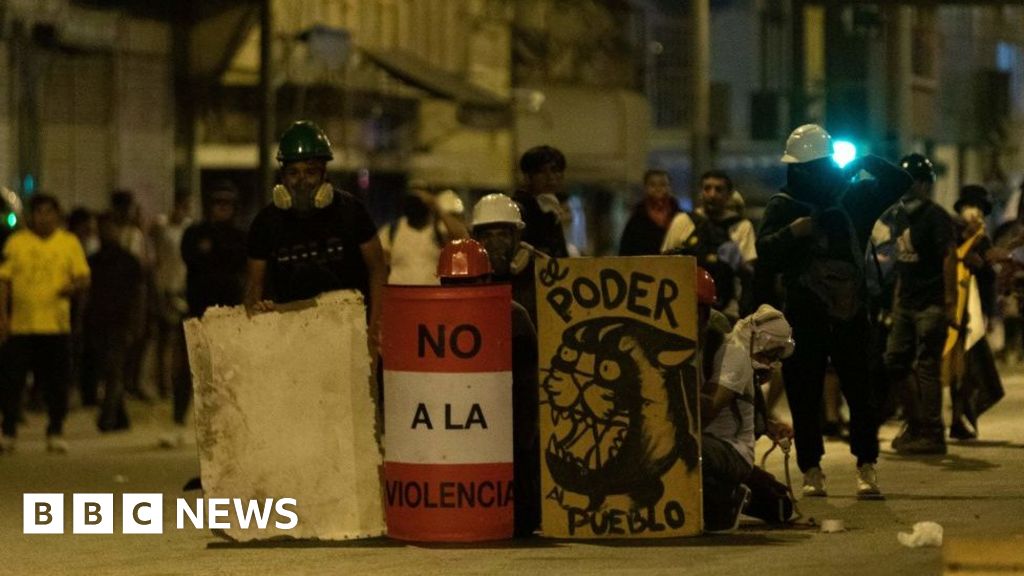 Peru unrest: Police to dismantle roadblocks set by protesters