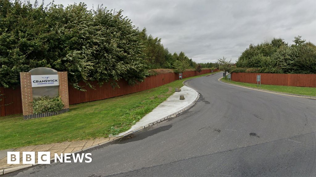 East Yorkshire food factory evacuated after ammonia leak