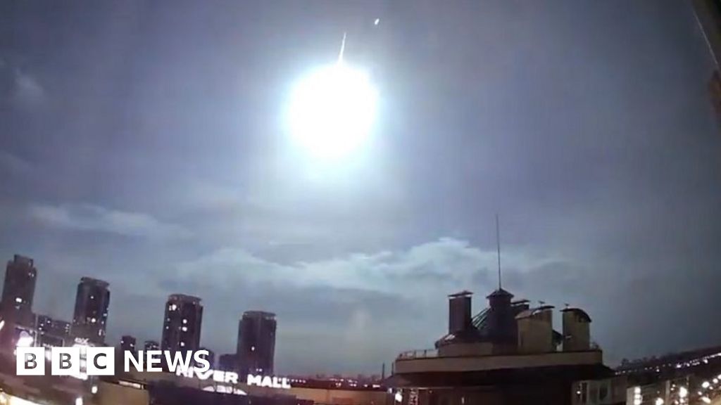NASA zegt dat de flits boven Kiev niet de satelliet was