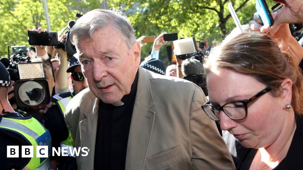 George Pell: Court quashes cardinal's sexual abuse conviction
