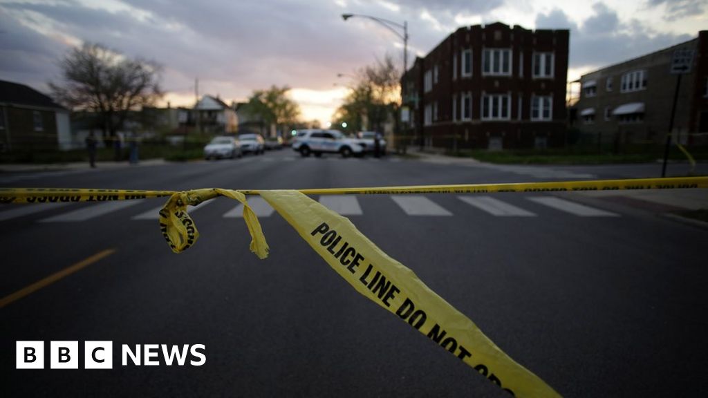 Chicago reports 24 shootings and five murders in one weekend