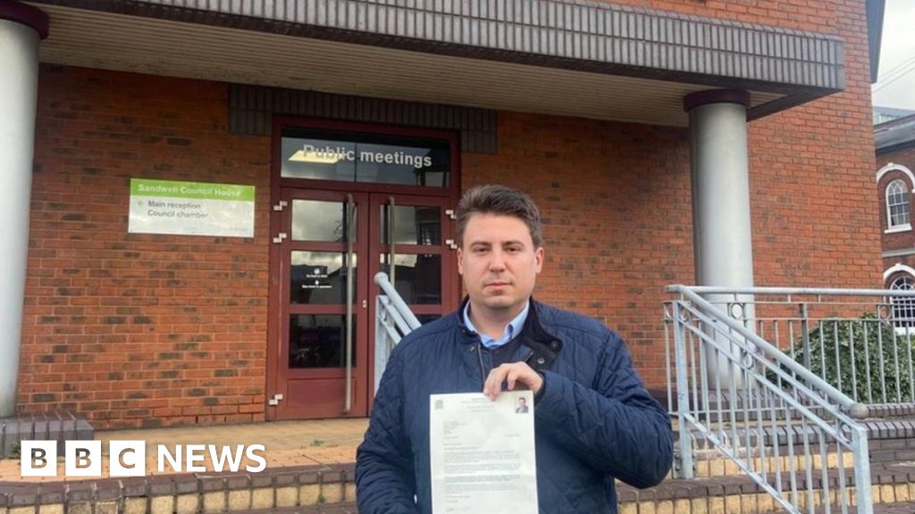 MP launches petition to abolish Sandwell Council BBC News