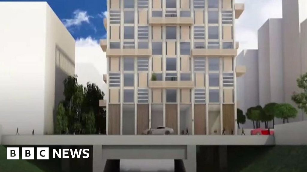 The London flats being built above train tracks