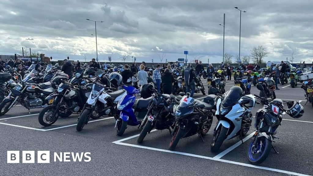 Unofficial Southend Shakedown rally attracts hundreds of bikers
