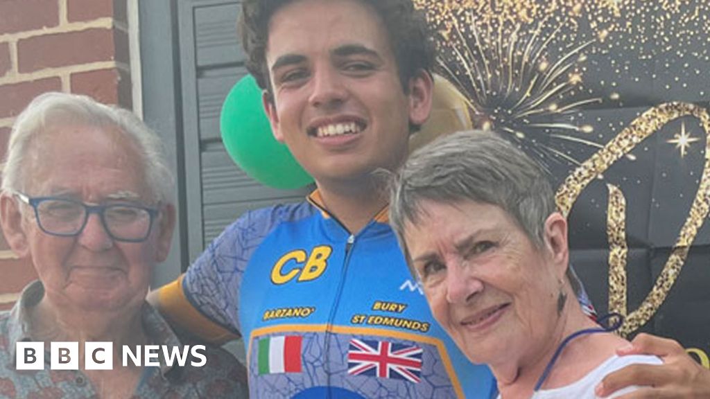 Italiaanse student fietste 1.500 km naar het huis van zijn grootouders in Engeland