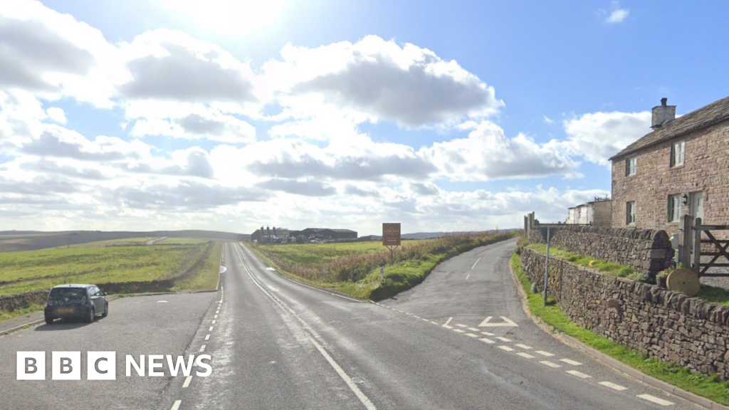 Man in 80s dies days after crash near Flash
