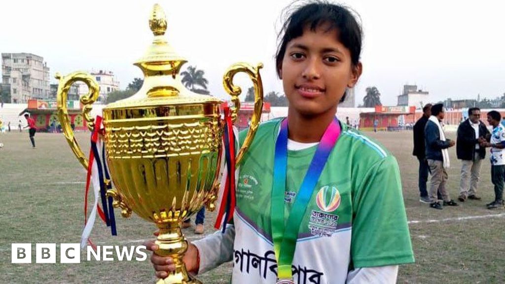 Facing Islamist threats, Bangladesh girls forced to cancel football matches