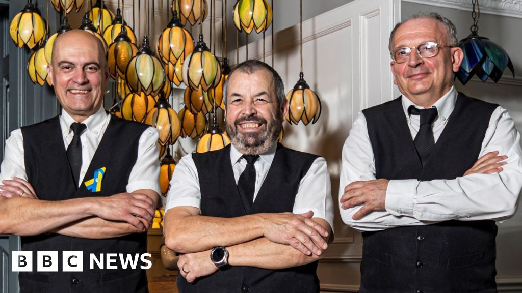 End of era for waiters after 42 years of working together