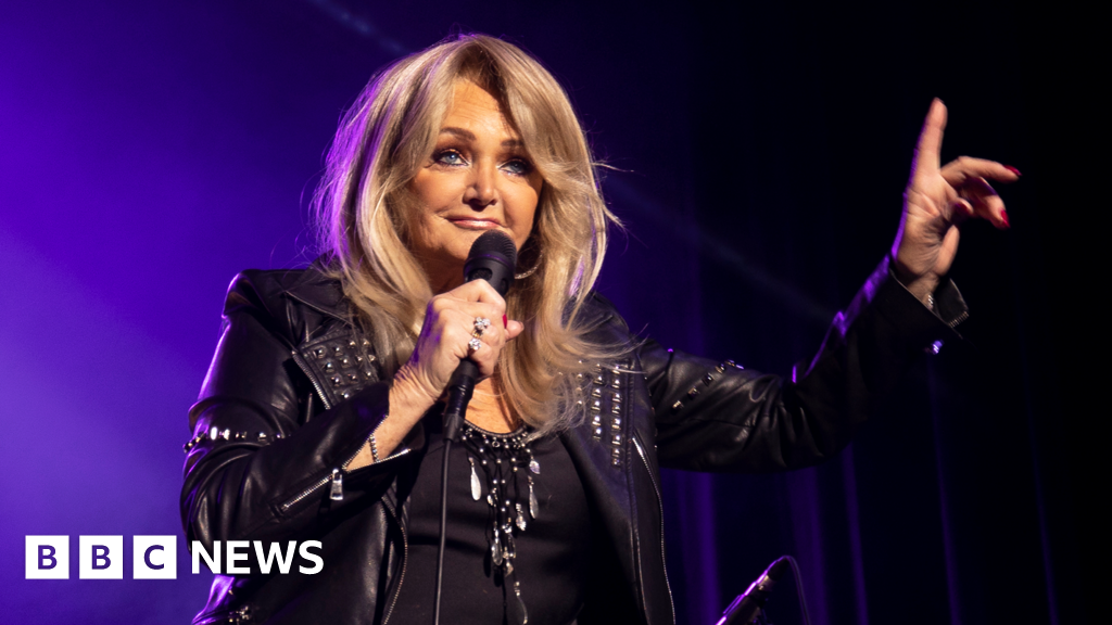 Celebrities send well wishes to Bonnie Tyler as singer in induced coma after surgery