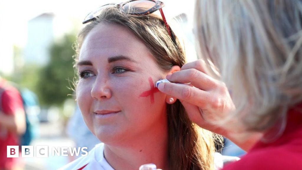 FIFA Women's World Cup 2019: Lionesses fans plan for semi-final