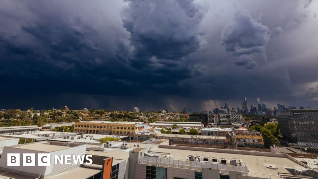 Australia: Severe weather batters state of Victoria