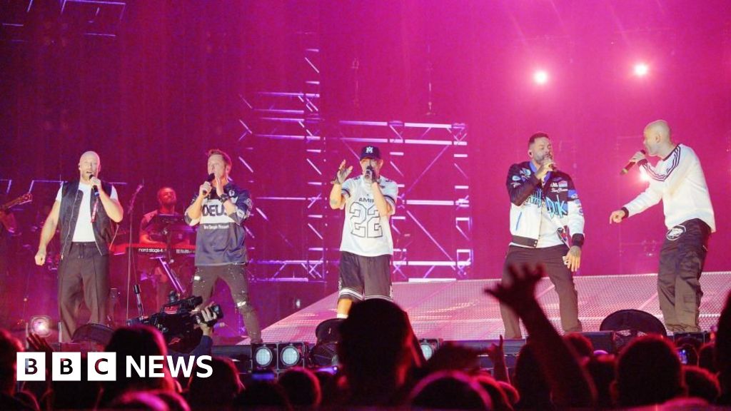 Five Hits the Stage Again: A Nostalgic Return After 25 Years