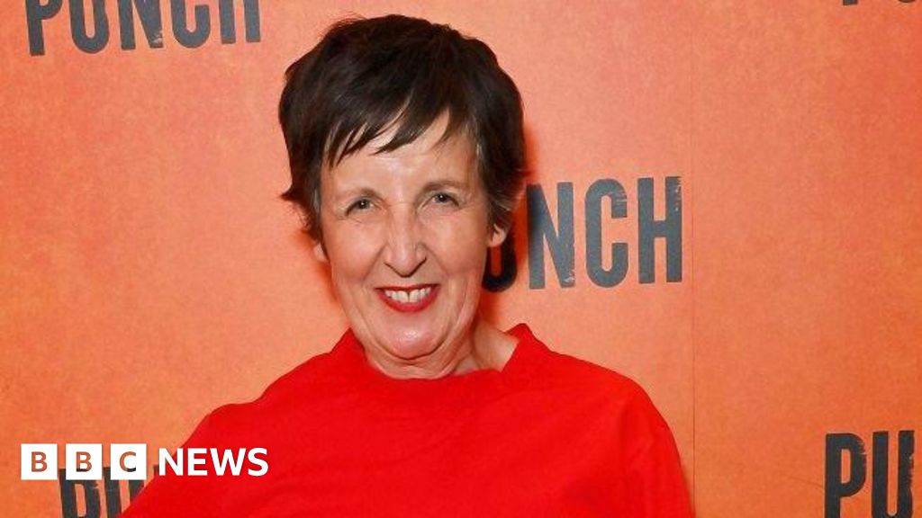 Broadchurch actress Julie Hesmondhalgh helps Dorset charity STARS