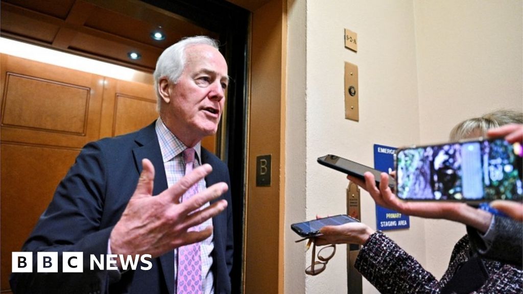 Republican Senate gun negotiator walks out of talks