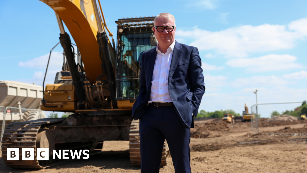 Mayor confident in construction skills supply