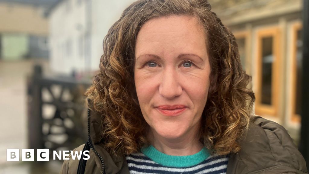 A57 bypass roadworks leave locals ‘stressed and unable to plan’ | Manchester News A57 bypass roadworks leave locals ‘stressed and unable to plan’ | Manchester News