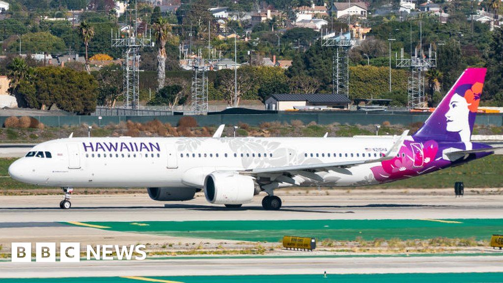 Turbulence injures dozens on Hawaiian Airlines flight