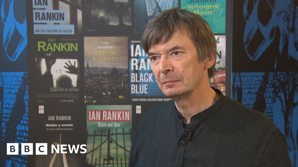Rankin gifts archive to National Library