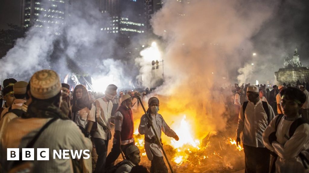 Leader drops trip after Jakarta clashes