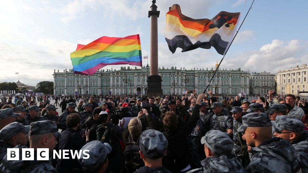 Russia toughens anti-LGBT ‘propaganda’ ban to apply to all adults