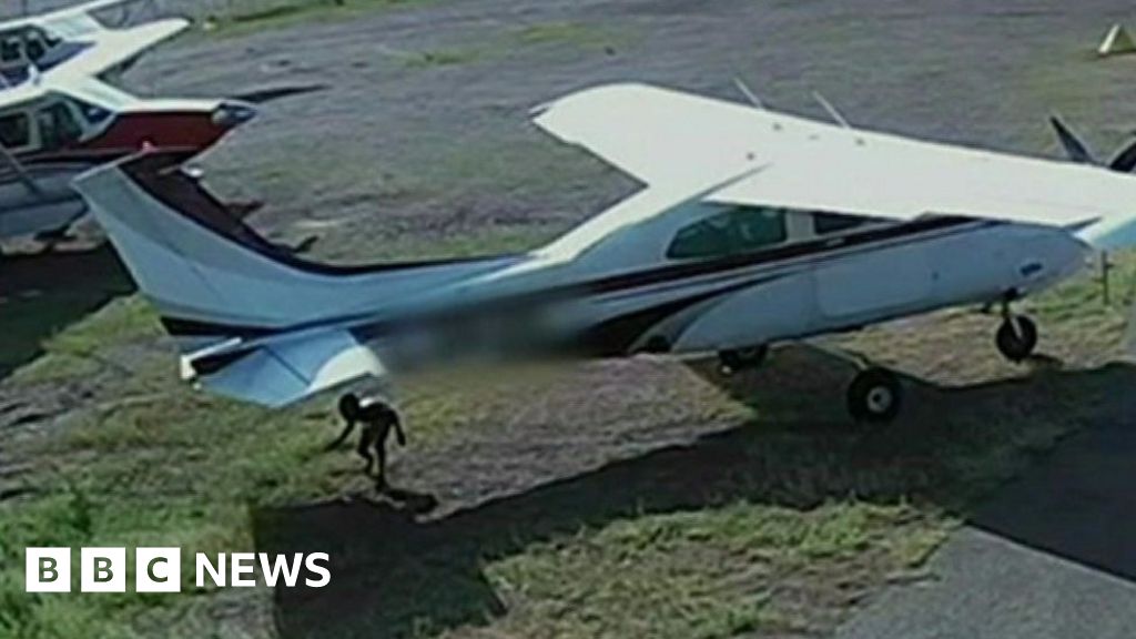 Children sniffing aviation fuel in Australia's Northern Territory - BBC ...