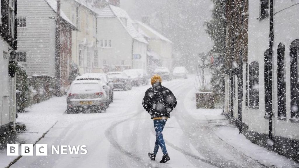 Spring brings snow to northern states after mild winter - The