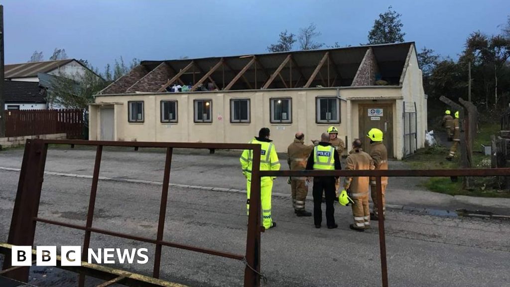 Amber alert as Ophelia storm reaches Scotland BBC News