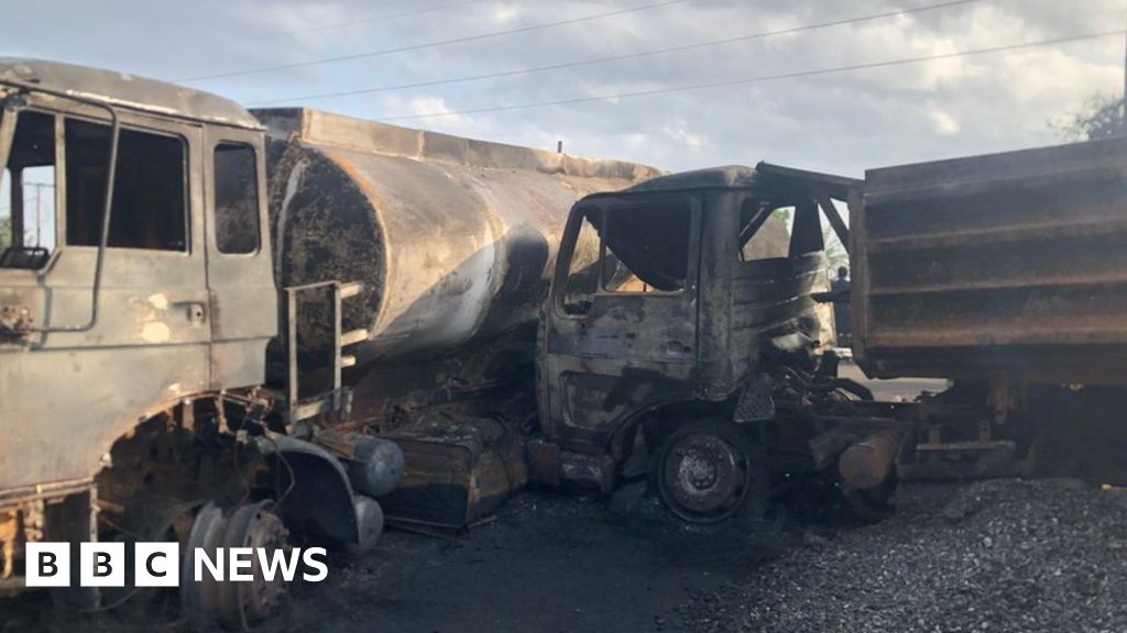 In Pictures Sierra Leone Devastation After Freetown Fuel Tanker Collision Bbc News