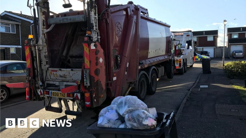 Binman killed in Chelmsford bin lorry collision BBC News