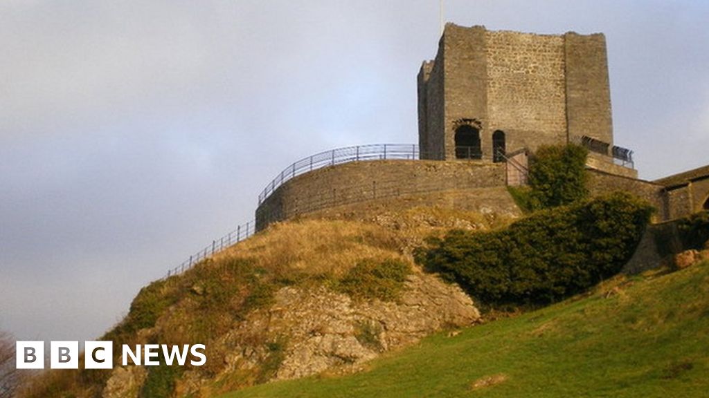 Clitheroe Castle: Repairs needed to save decaying 12th Century site ...