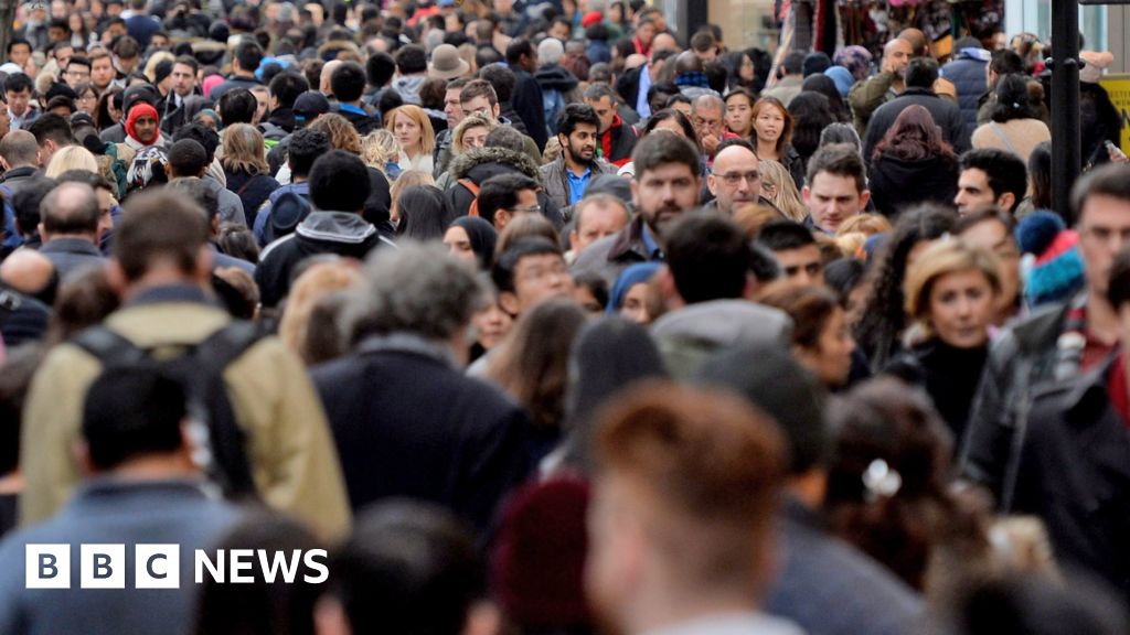 Identity 2016 Global Citizenship Rising Poll Suggests Bbc News 4850