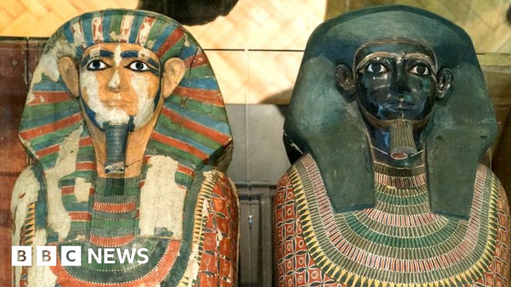 Ancient DNA tests solve Manchester mummy sibling mystery BBC News