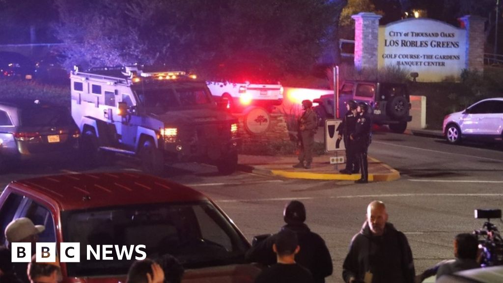 Thousand Oaks At Least 12 Killed At California Bar Shooting Bbc News