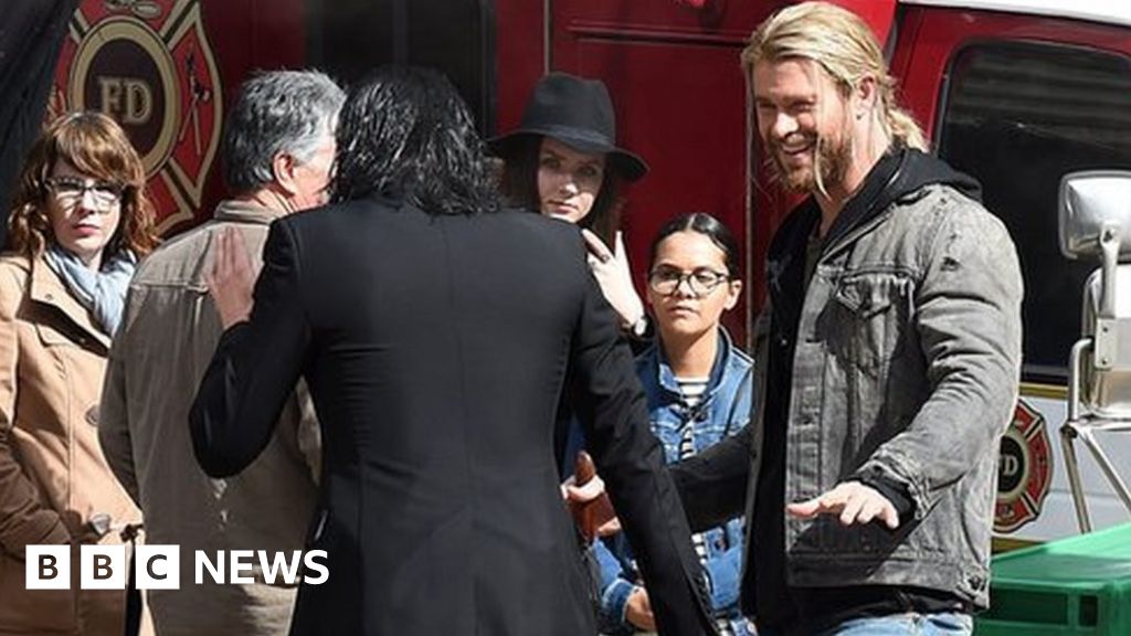 Thor – Ragnarok': Chris Hemsworth surge em nova imagem; Confira