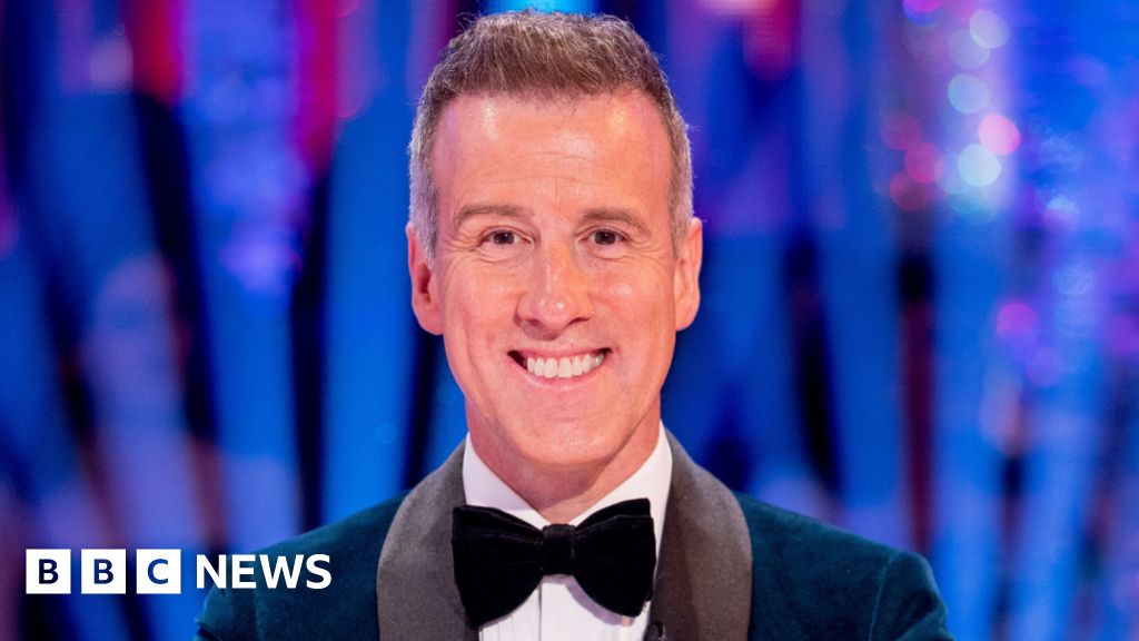 Anton Du Beke: Strictly judge reveals he was stabbed by his father as a child