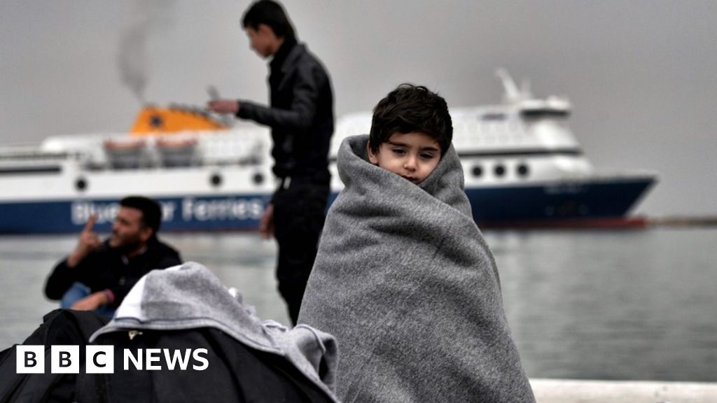 How Is The Migrant Crisis Dividing EU Countries? - BBC News