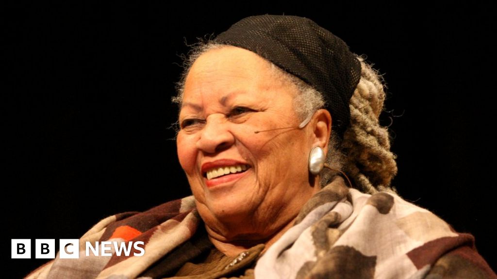 Celebrated author Toni Morrison dies