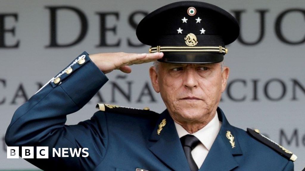 Salvador Cienfuegos: US drops charges against Mexican ex-minister