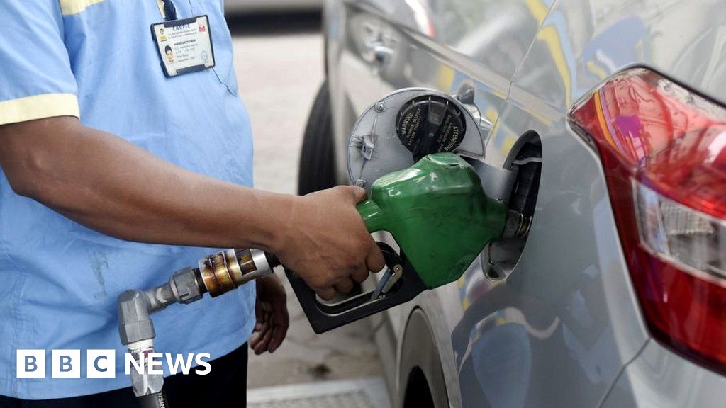 Ukraine crisis: Why India is buying more Russian oil