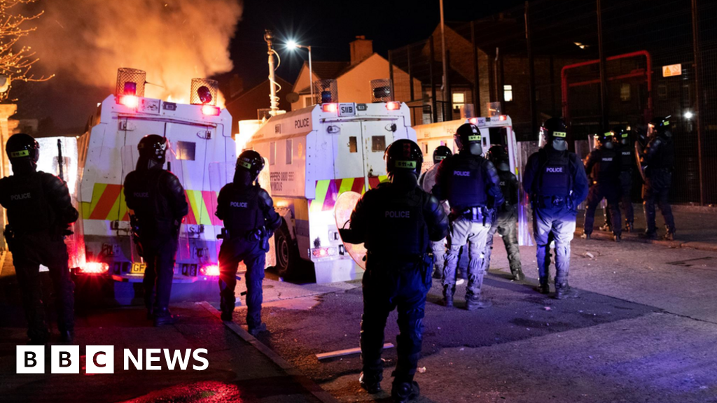 NI riots: Fourteen police hurt in another night of violence