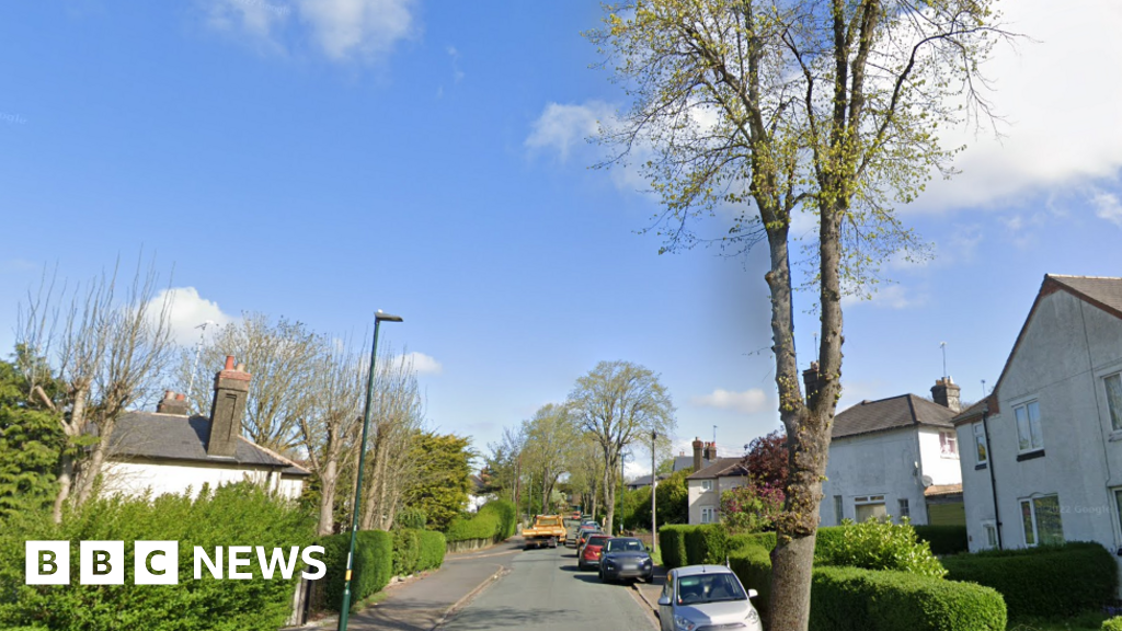 West Midlands police officer stabbed at Birmingham house BBC News