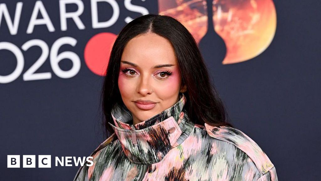 Tour or residency? Jade, CMAT and Wolf Alice on live music debate