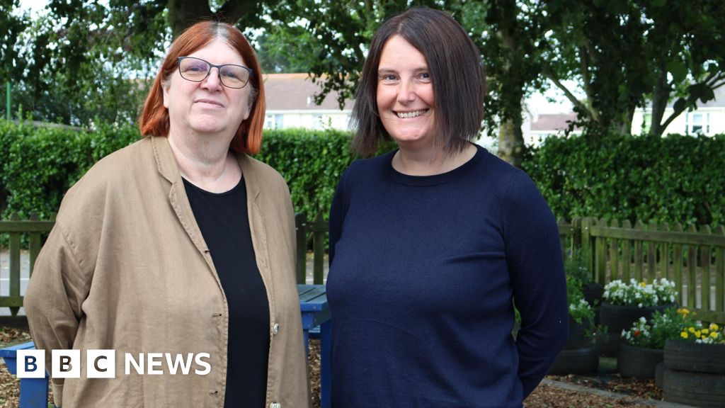 Guernsey pupils perform 'significantly better' than UK average