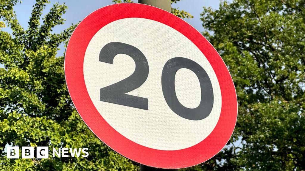 Ministers must hold nerve on 20mph, urges cycling charity