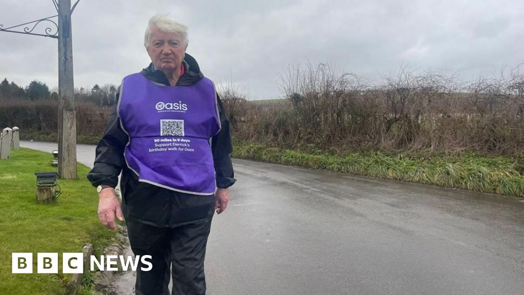 Brabourne: Walker, 90, beats fundraising target in two days