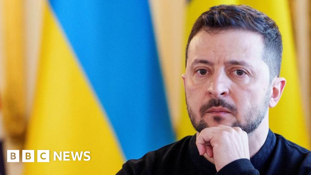The difficult choices facing Volodymyr Zelensky