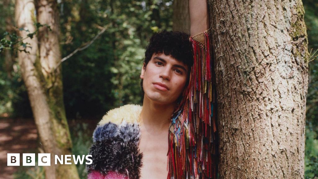 Jacob Alon: A Trailblazer in Scottish Music Wins BBC Introducing Artist of the Year